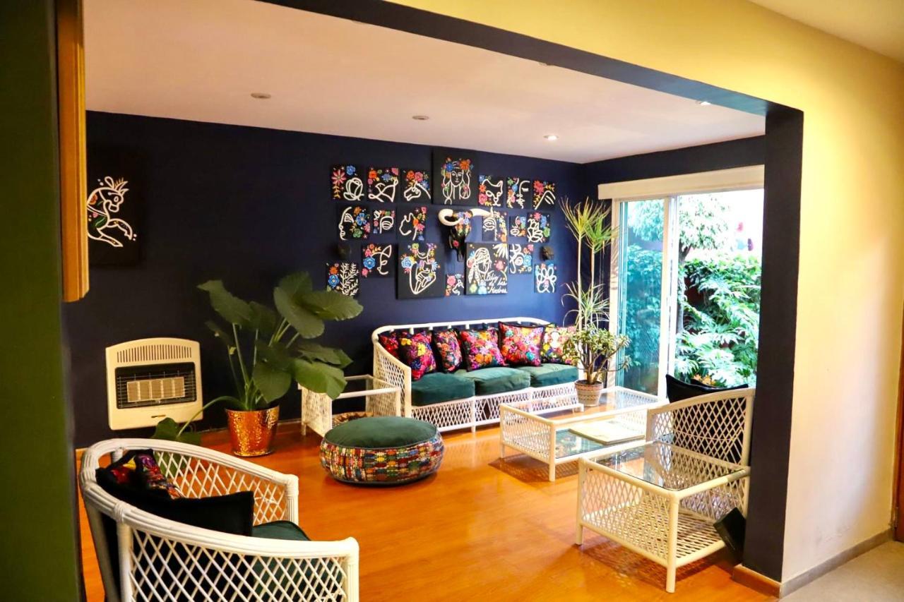 Luxurious Mid Century Modern Folk Art Home Мехико Экстерьер фото